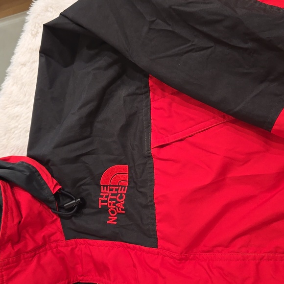 The North Face Men's Coat - Picture 3 of 11